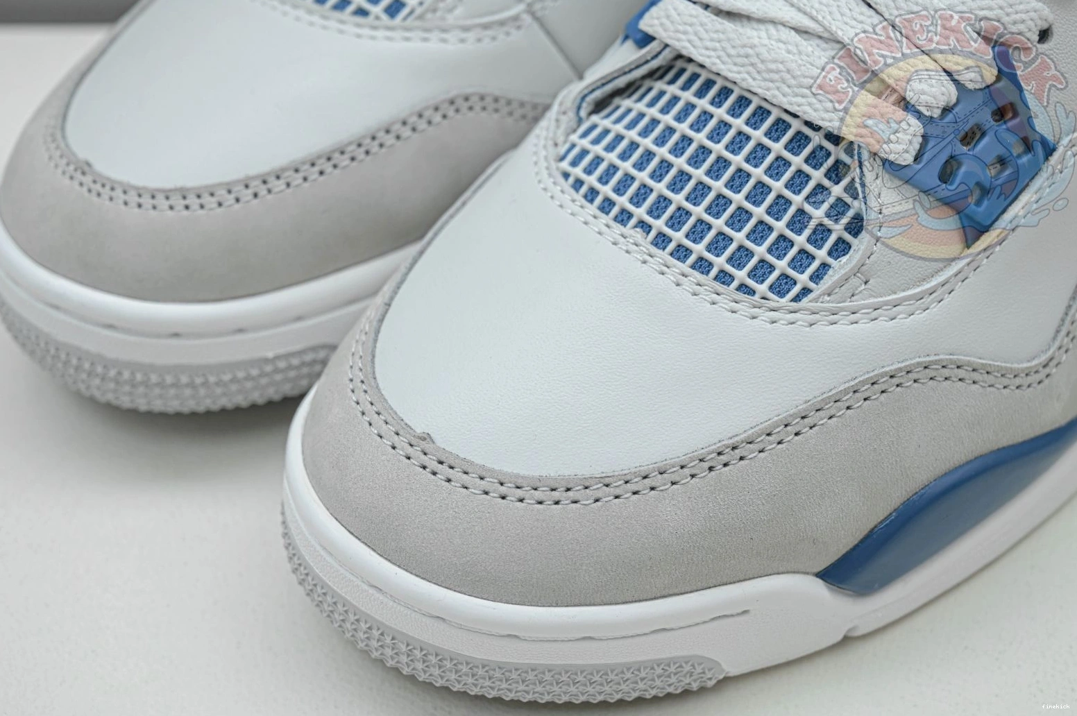 4 Jordan Air 